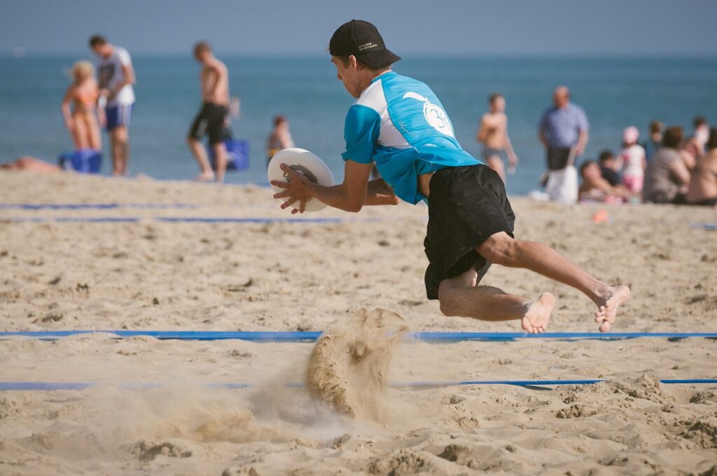 frisbee, sand, beach